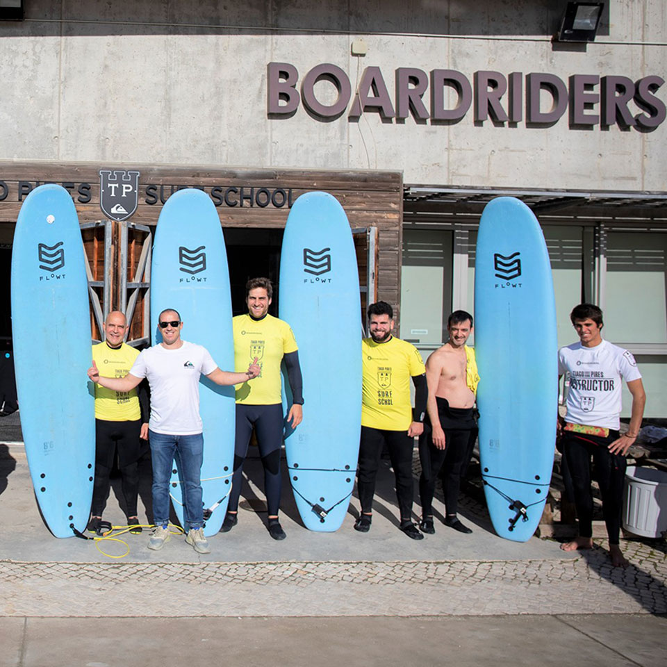 tiago_pires_surf_school_boardriders_event